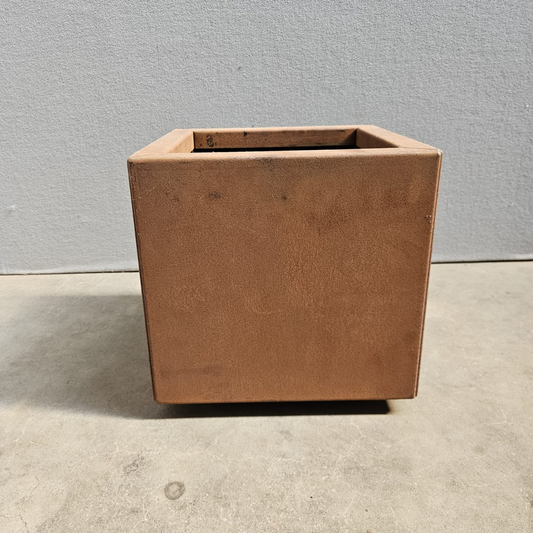 Planter in pre-rusted corten steel 30 x 30 x 30 cm