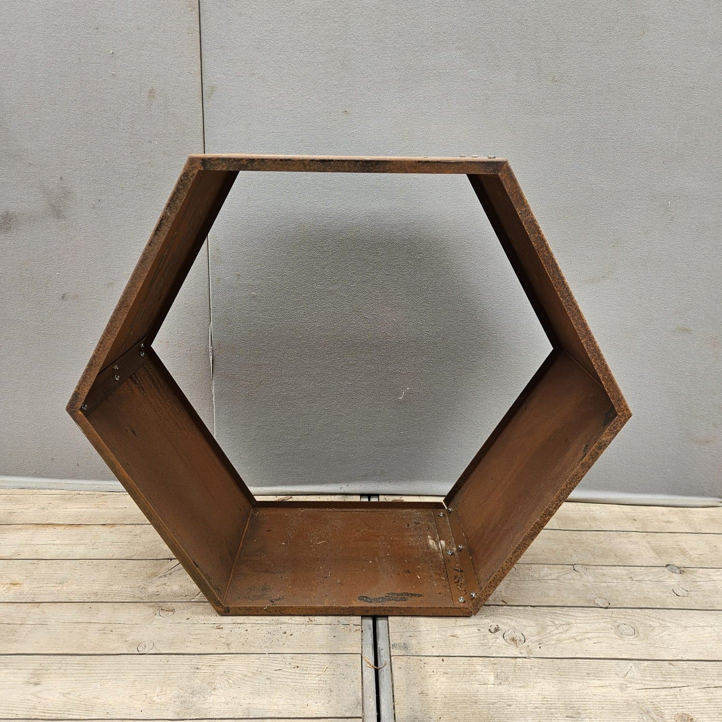 Rangement pour bois Modèle nid d'abeille H 87 cm