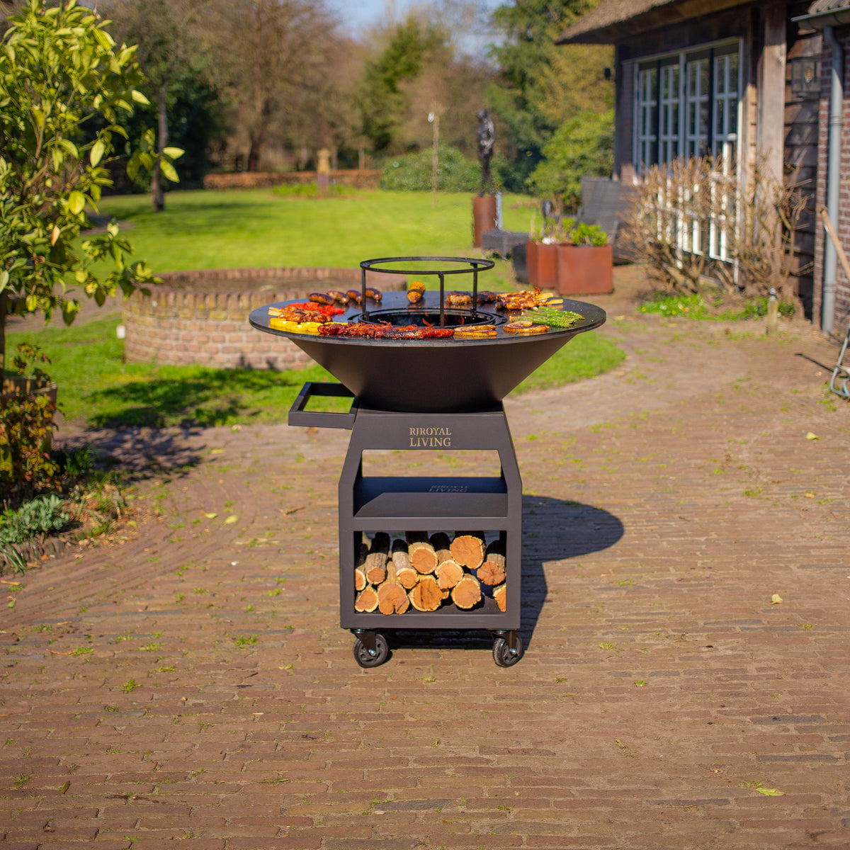 BBQ Plancha Grill Maestro XXXL Ø100cm Blackline - Met Grote wielen en houtopslag