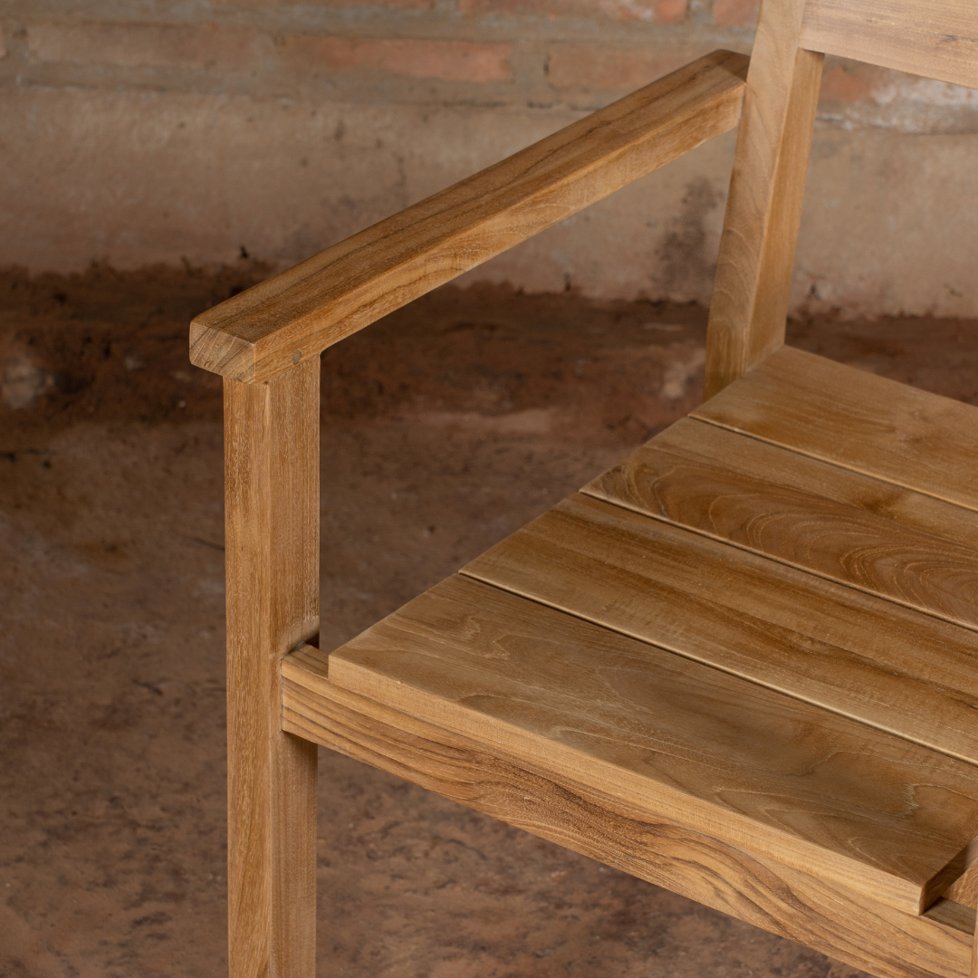 Chaise de jardin empilable en teck haut de gamme Salawati 1er
