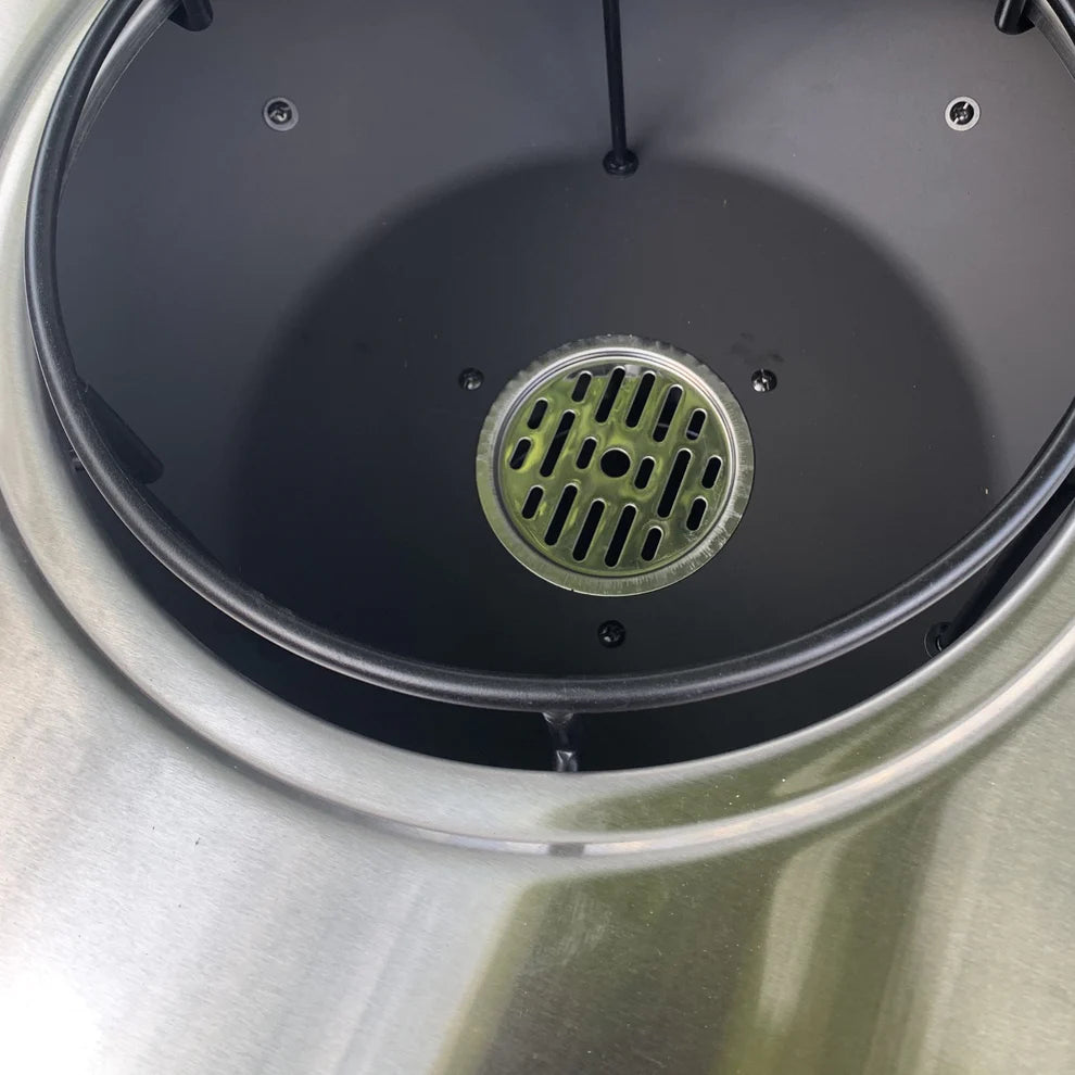 BBQ Plancha Grill Amigo - With cover and wood storage Ø67cm