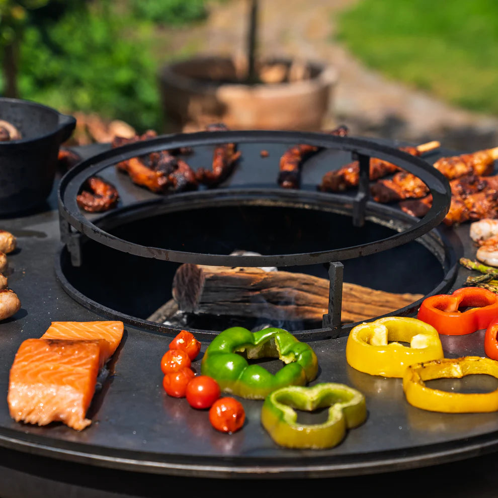 BBQ Plancha Grill Hermano XXL Blackline - With poker and wood storage Ø80cm 8mm
