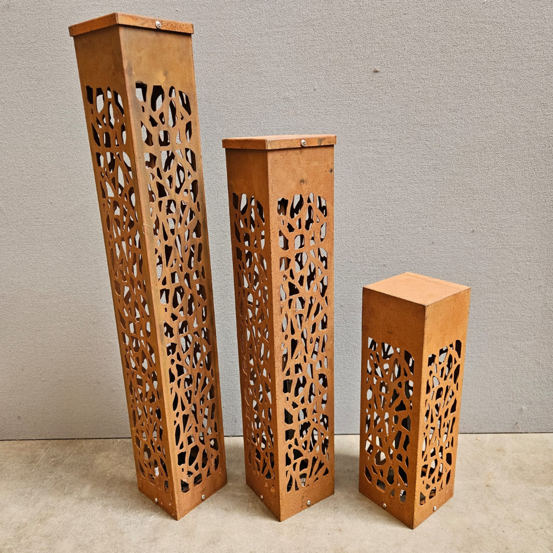 Garden lamp H80 cm with pattern in corten steel