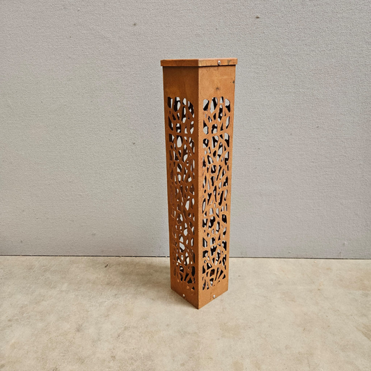 Lampe de jardin H80 cm avec motif en acier corten