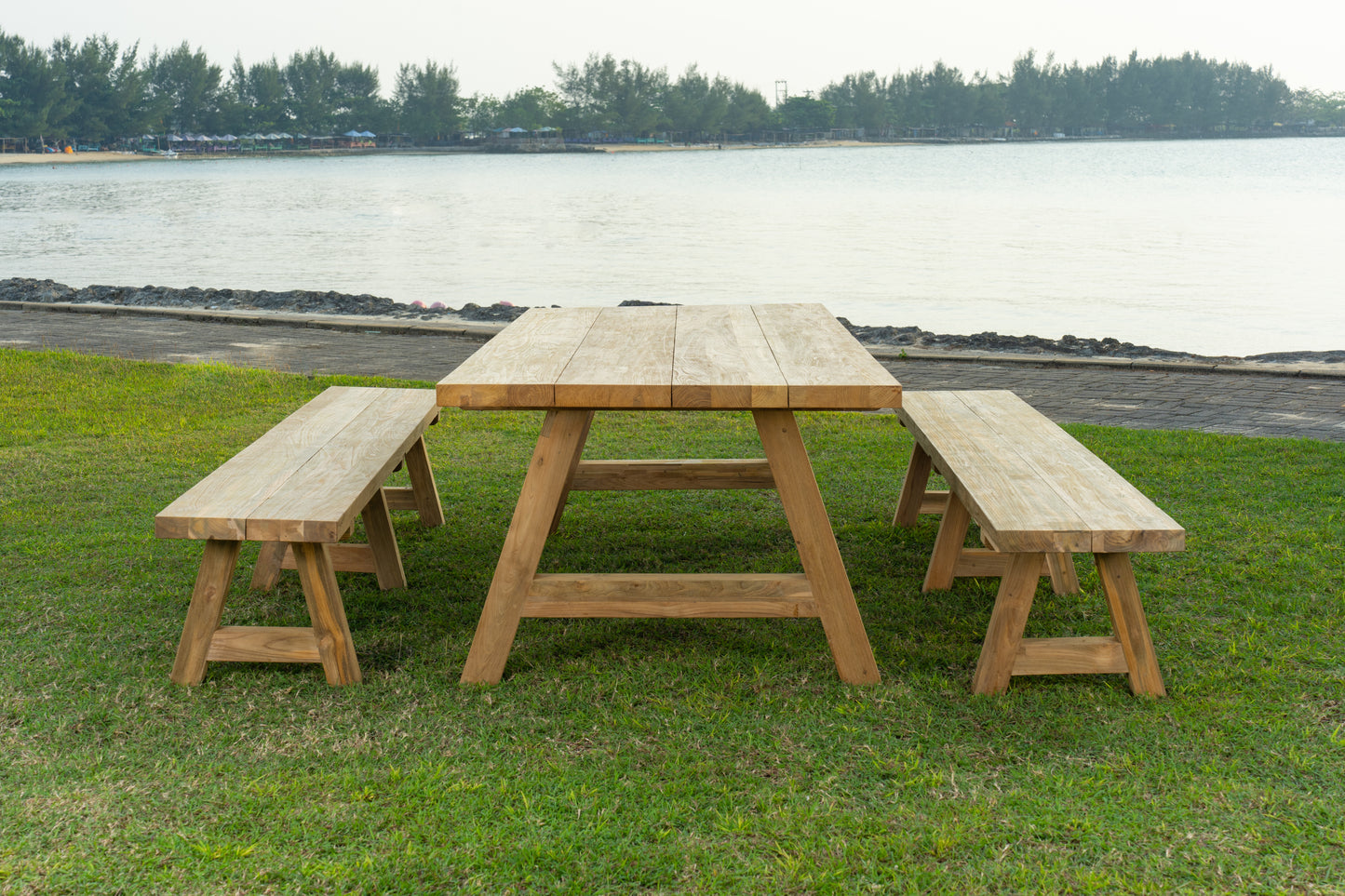 Premium Teak Garden Table Kastil 200 cm with 2 benches