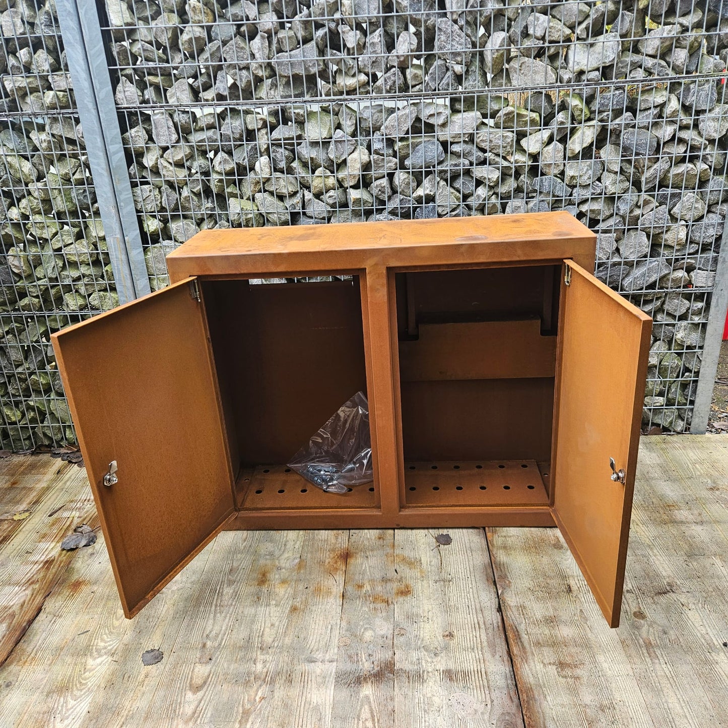 Boîte aux lettres avec livraison de colis sécurisée 