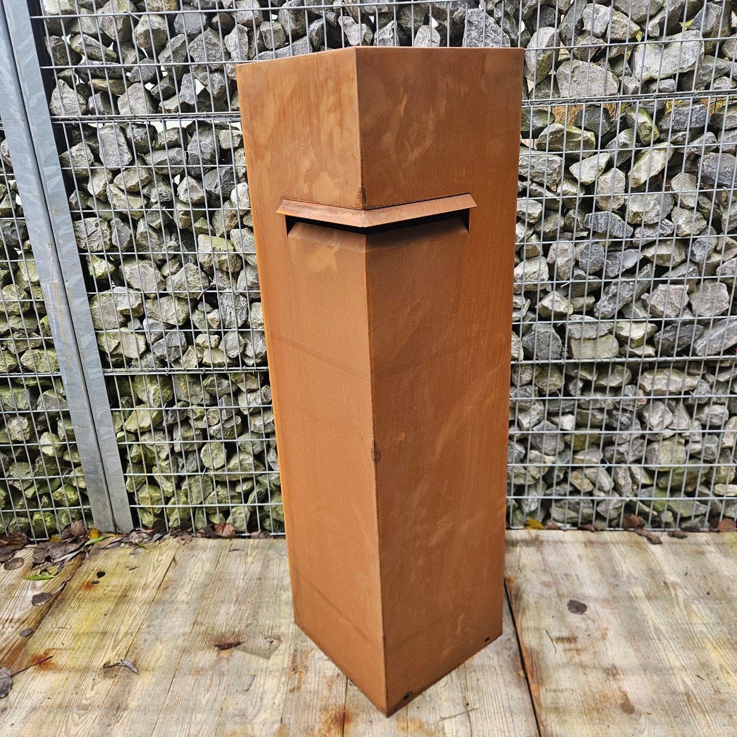 Boîte aux lettres avec ouverture d'angle, hauteur 120 cm