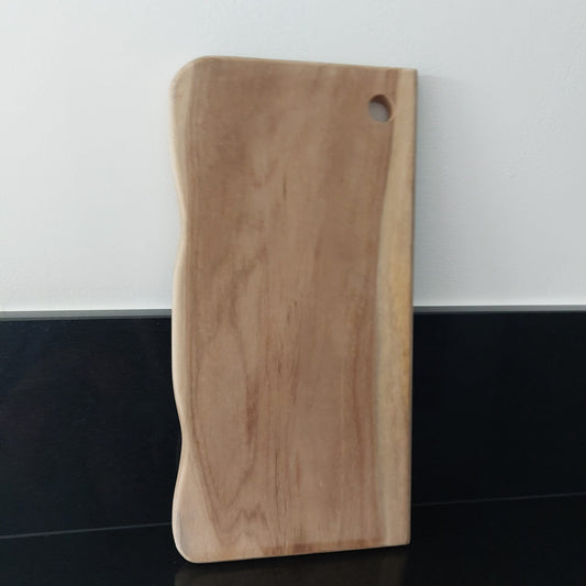 Teak Wood Cutting Board – 40 x 20 cm