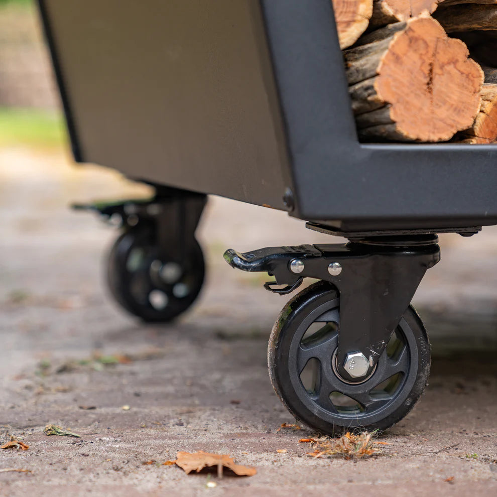 BBQ Plancha Grill Big Jack Black 3.0 - With poker and wood storage